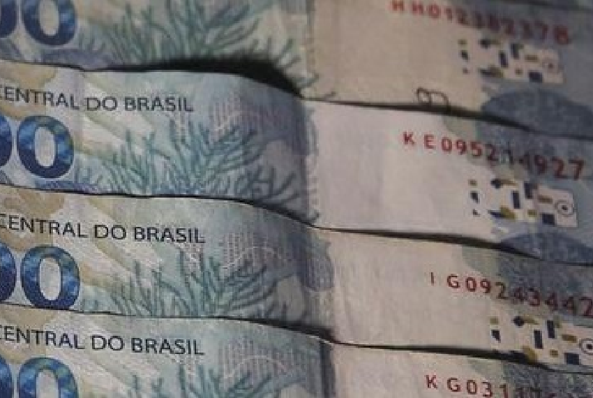Risco fiscal pode chegar a R$ 430 bilhões em 2023, segundo Ibre, da FGV