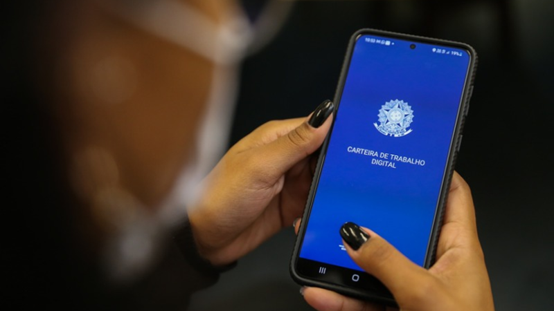 TRABALHO EM MINAS: Minas gera 26.983 empregos e tem o segundo maior saldo do país em fevereiro.