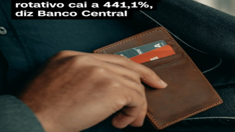QUEDA DE 4,4 PONTOS PERCENTUAIS