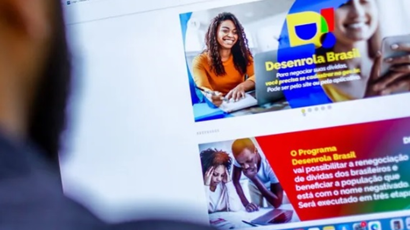 DESENROLA: O Governo Federal prorrogou por três meses a duração do Desenrola Brasil, programa de renegociação de dívidas e de educação financeira.