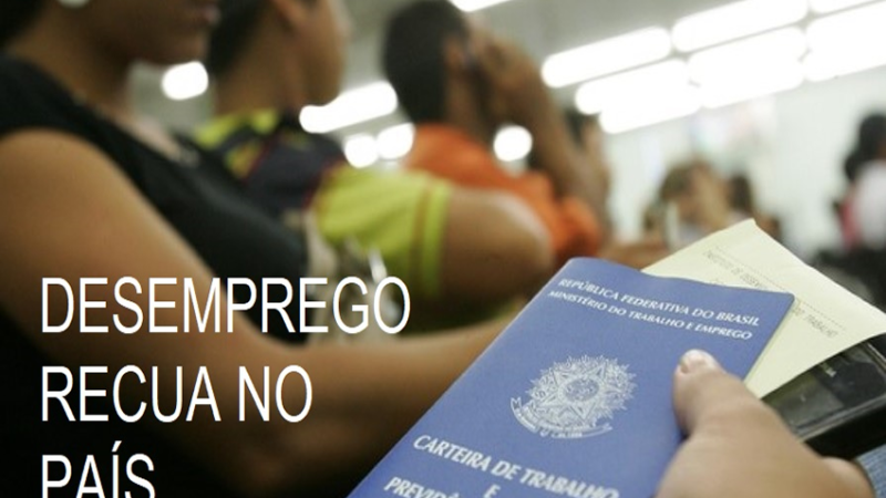 EMPREGO: Desemprego recua a 6,6% no trimestre encerrado em agosto, e número de trabalhadores é recorde.