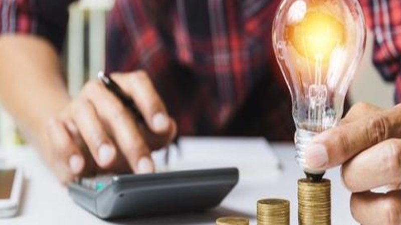 ECONOMIA: Inflação sobe 0,44% em setembro, puxada por alta da conta de luz.